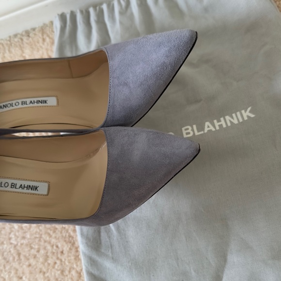 Authentic Manolo Blahnik BB pumps in Grey Suede
Heel 105mm - Picture 5 of 13